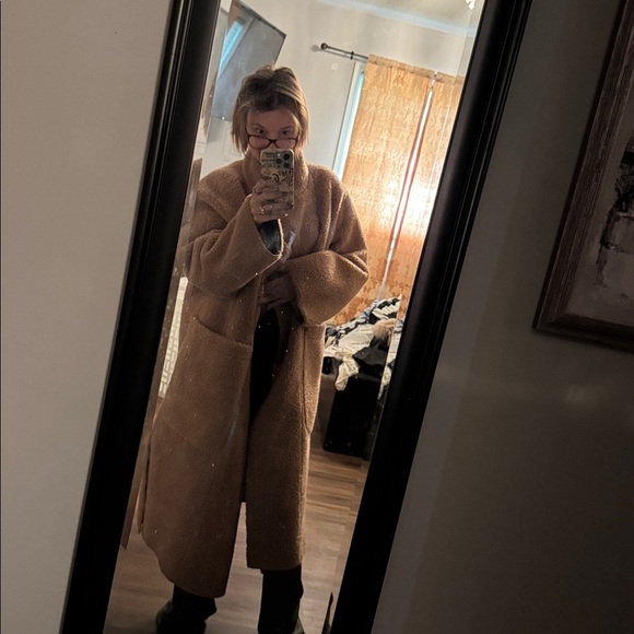 A Piece Apart Walk Coat Cloud Camel Faux Fur Lined NWT Size XL $550 - Picture 5 of 8